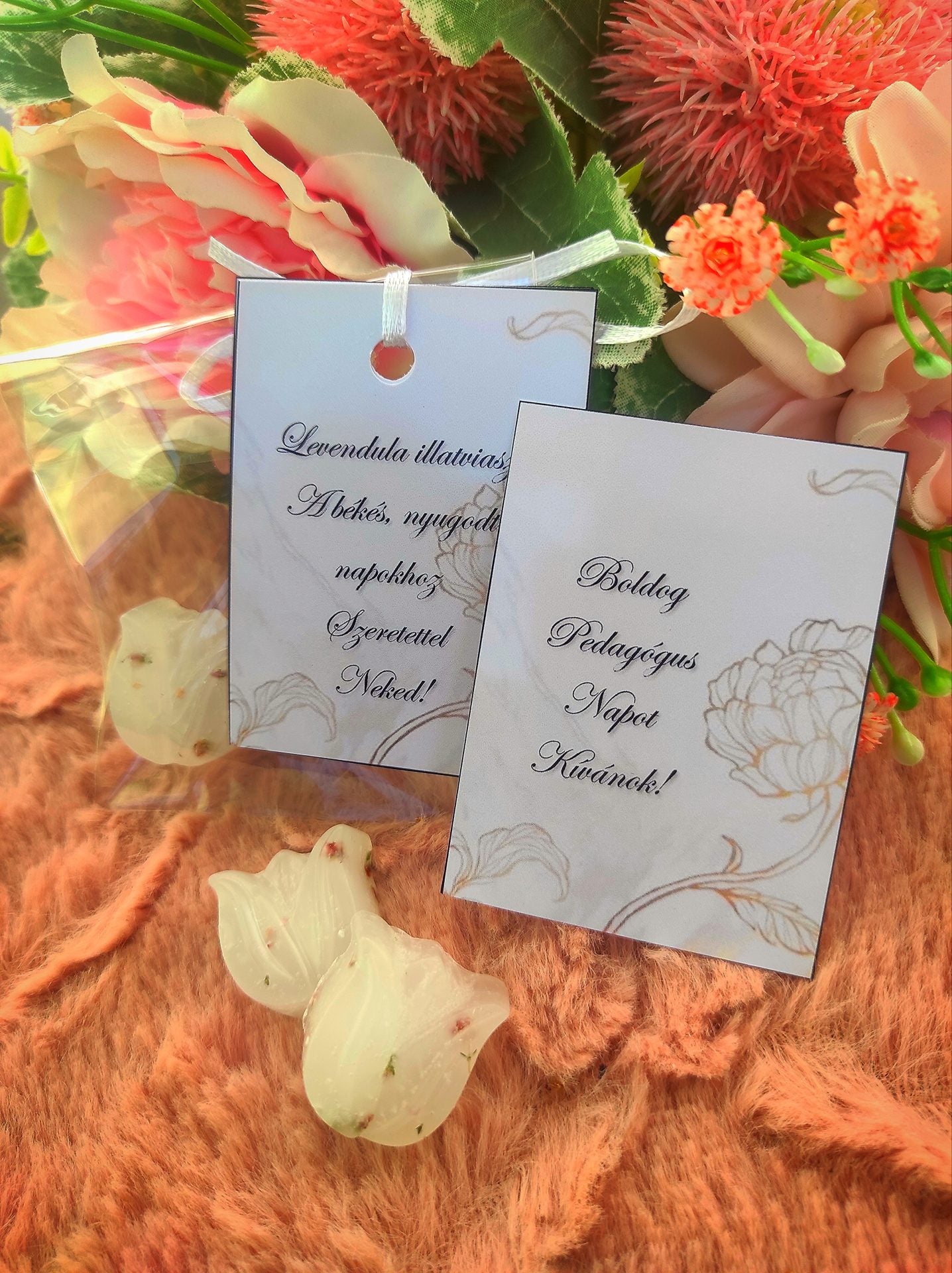 Ajándék pedagógus napra illatviasz tulipán